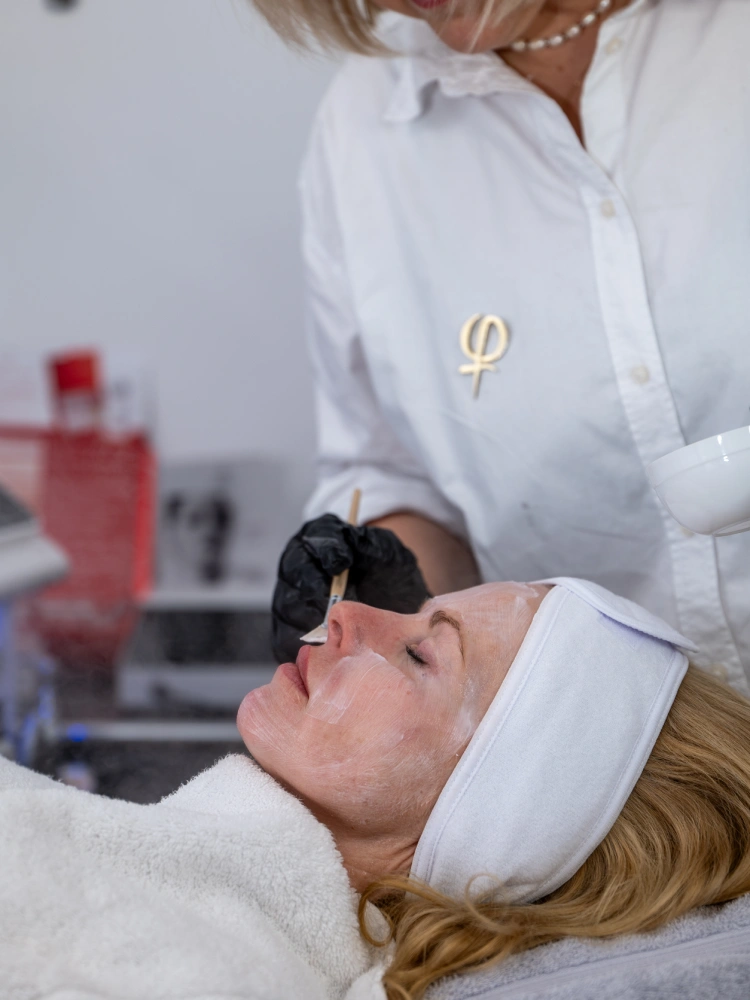 Dermabrasion Gütersloh Behandlung